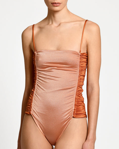 Manuela Terra One Piece