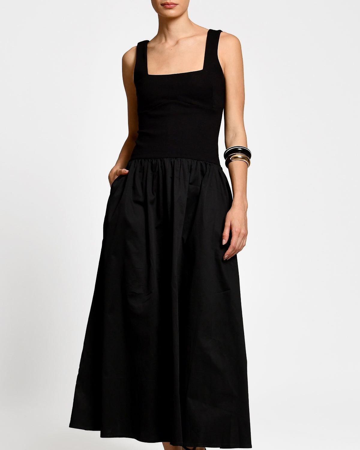 Lili Black Dress