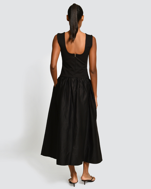 Alba Black Dress