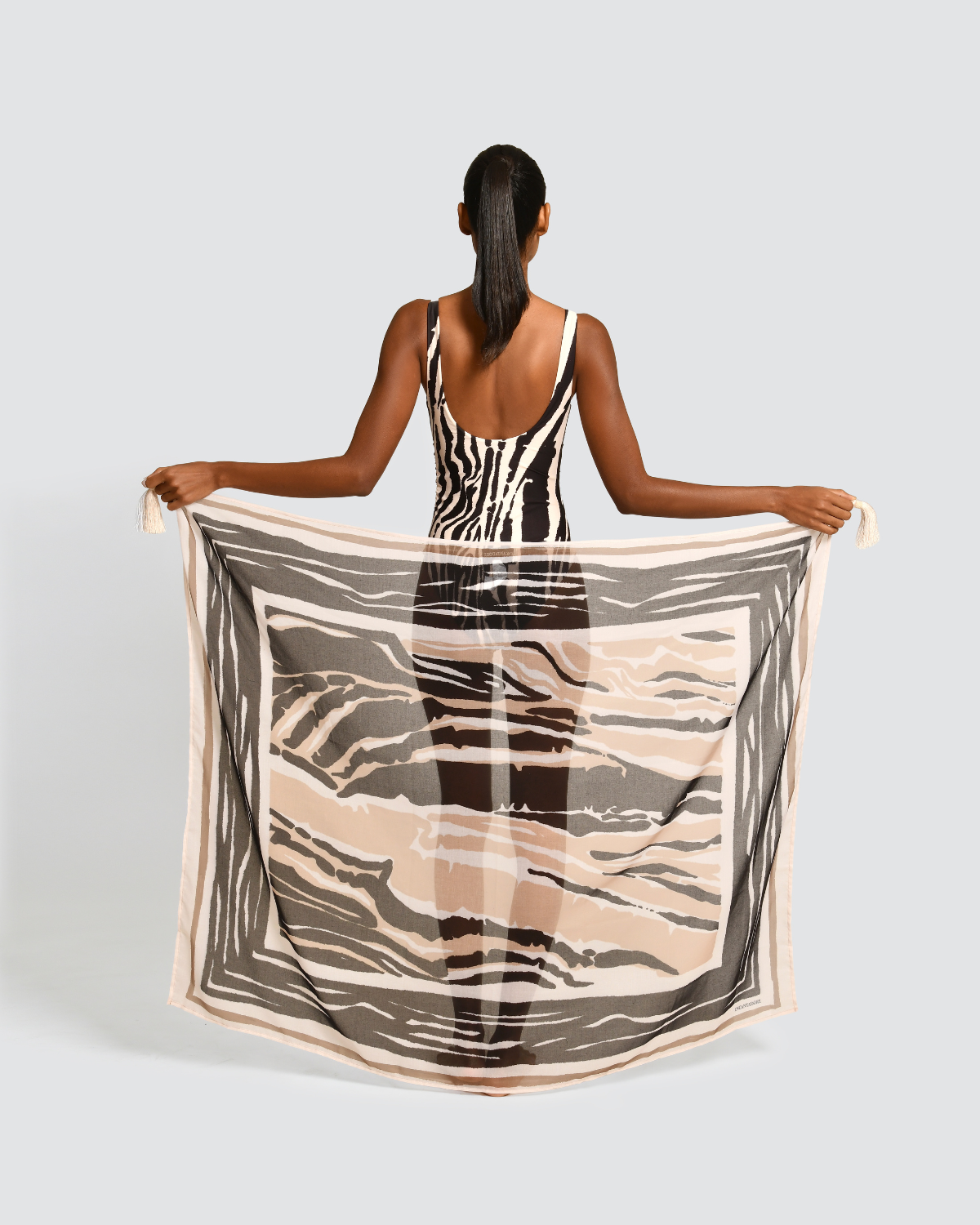 Taylor Euphoria Black Sarong