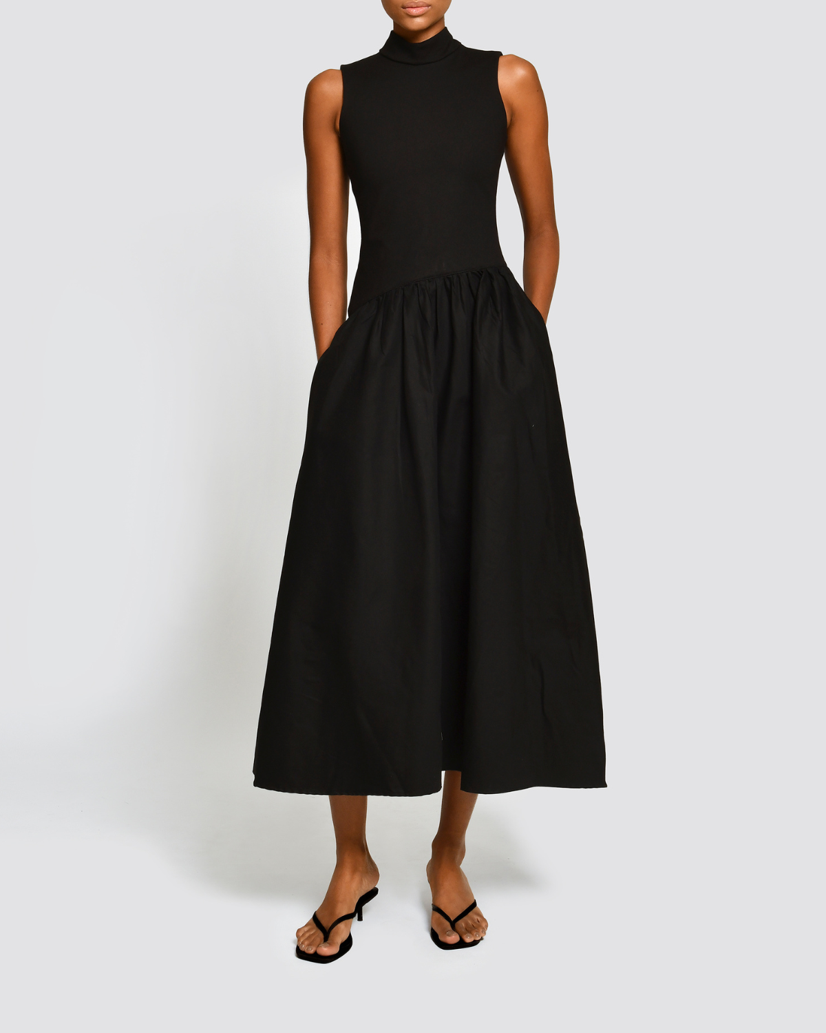 Viora Black Dress